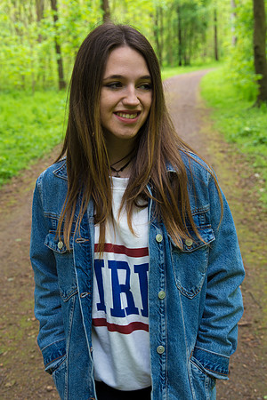 Outdoor portrait of Natalia in Hanover, Germany