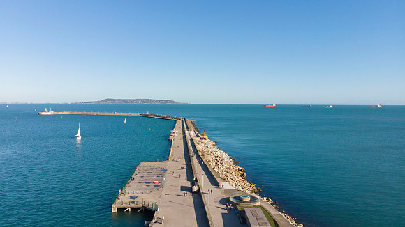 Dún Laoghaire Pier