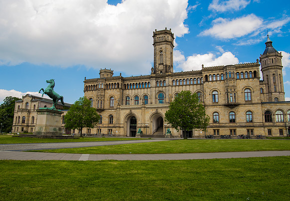 Leibniz University Castle