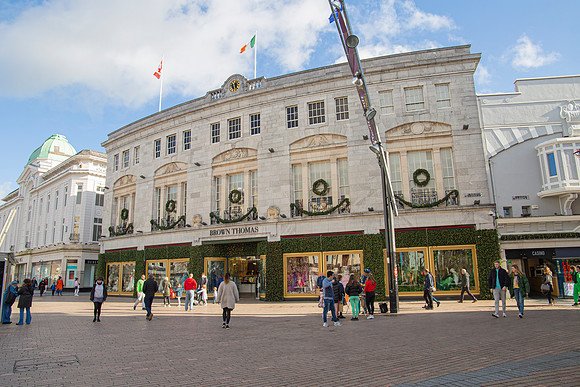 Brown Thomas - December 2021